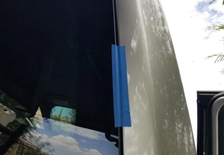 truck windshield replacement